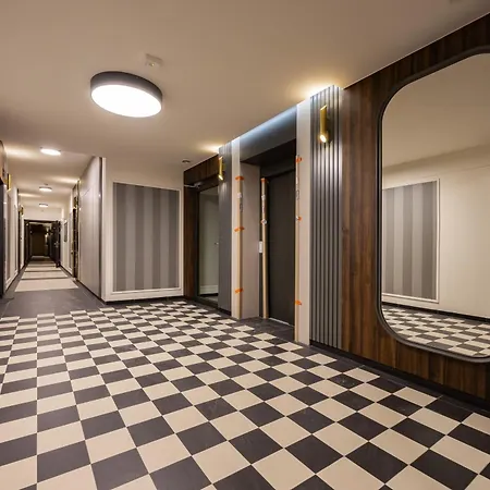 Sarmacka 25 Next To Medicover And Paley *