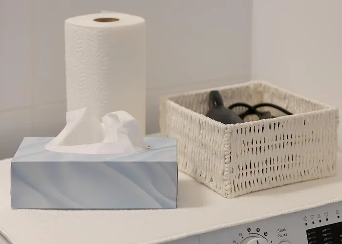 Sarmacka 25 Next To Medicover And Paley * وارسو