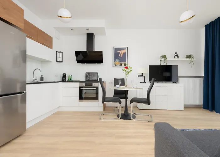 Sarmacka 25 Next To Medicover And Paley وارسو