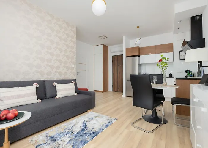 Sarmacka 25 Next To Medicover And Paley Apartamento