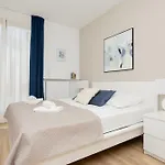 Apartment Sarmacka 25 Next To Medicover And Paley