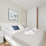 Apartment Sarmacka 25 Next To Medicover And Paley Warschau