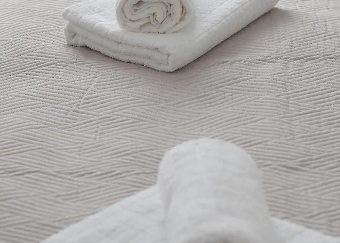 Sarmacka 25 Next To Medicover And Paley *